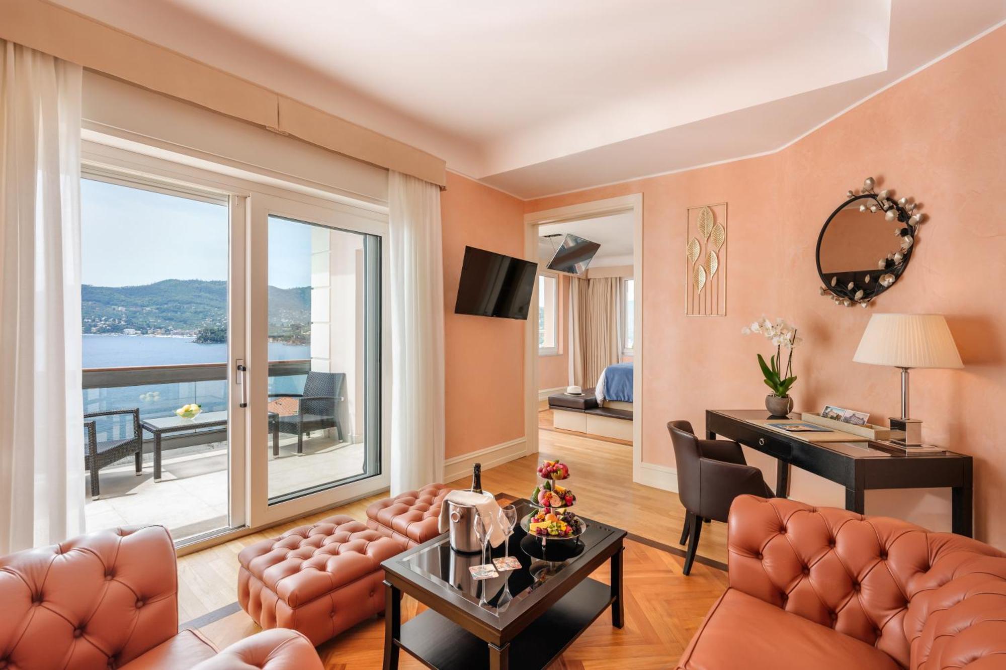 Grand Hotel Bristol Spa Resort, By R Collection Hotels Rapallo Exterior photo Suite