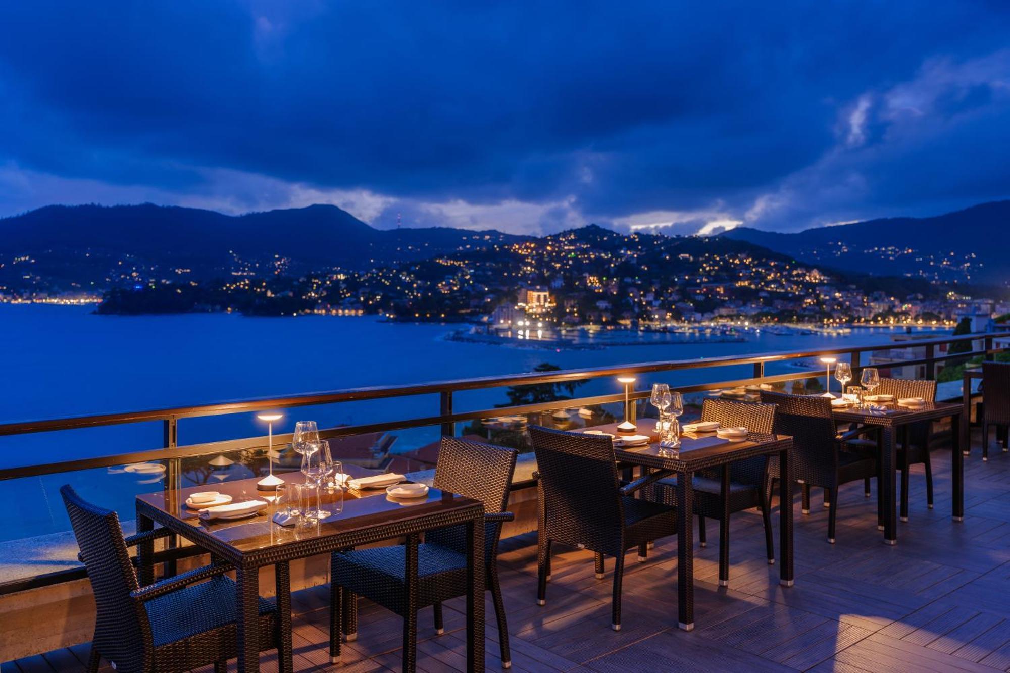 Grand Hotel Bristol Spa Resort, By R Collection Hotels Rapallo Exterior photo View from the restaurant