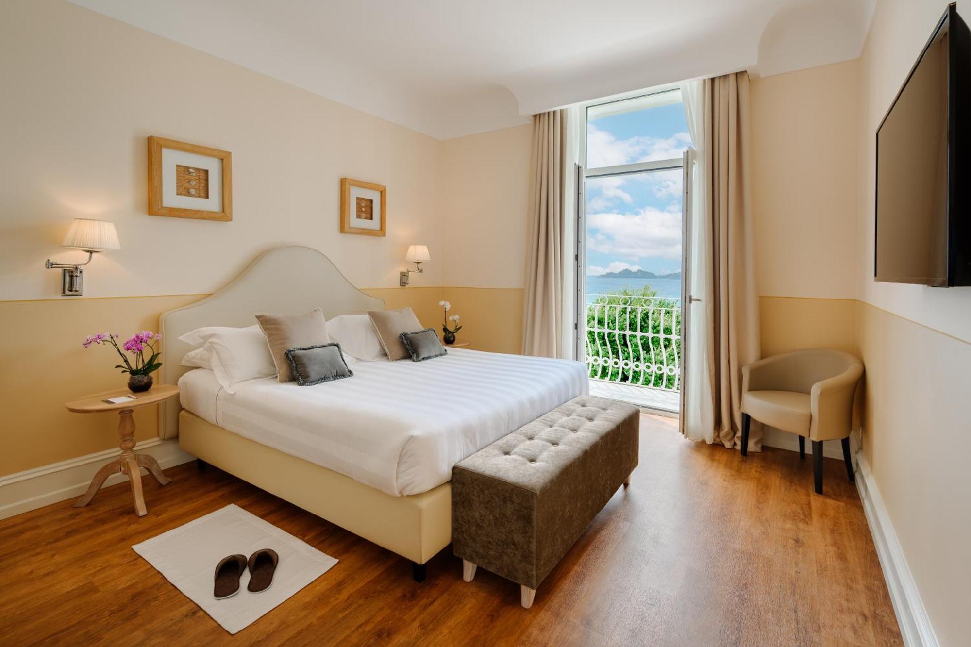 Grand Hotel Bristol Spa Resort, By R Collection Hotels Rapallo Exterior photo Deluxe room